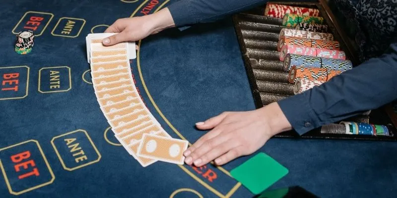 Nhóm kéo baccarat